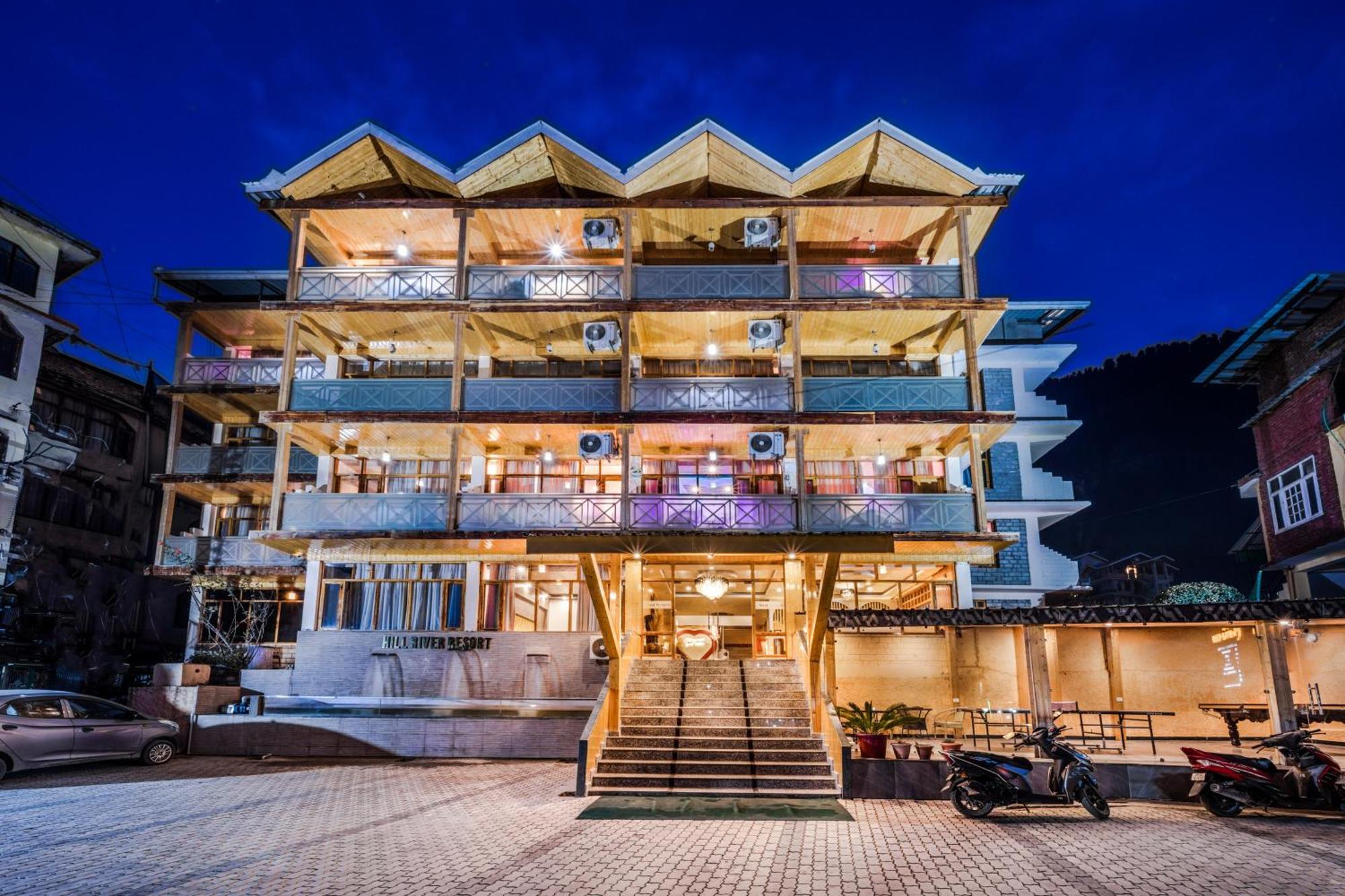 West Western Resort Manali #Neartomallroad #Gym #Lawn #Playingzone #Pooltable #Kidsfriendly #Mountainview #Tabletennis #Familyfriendly #Privateparking Exterior photo